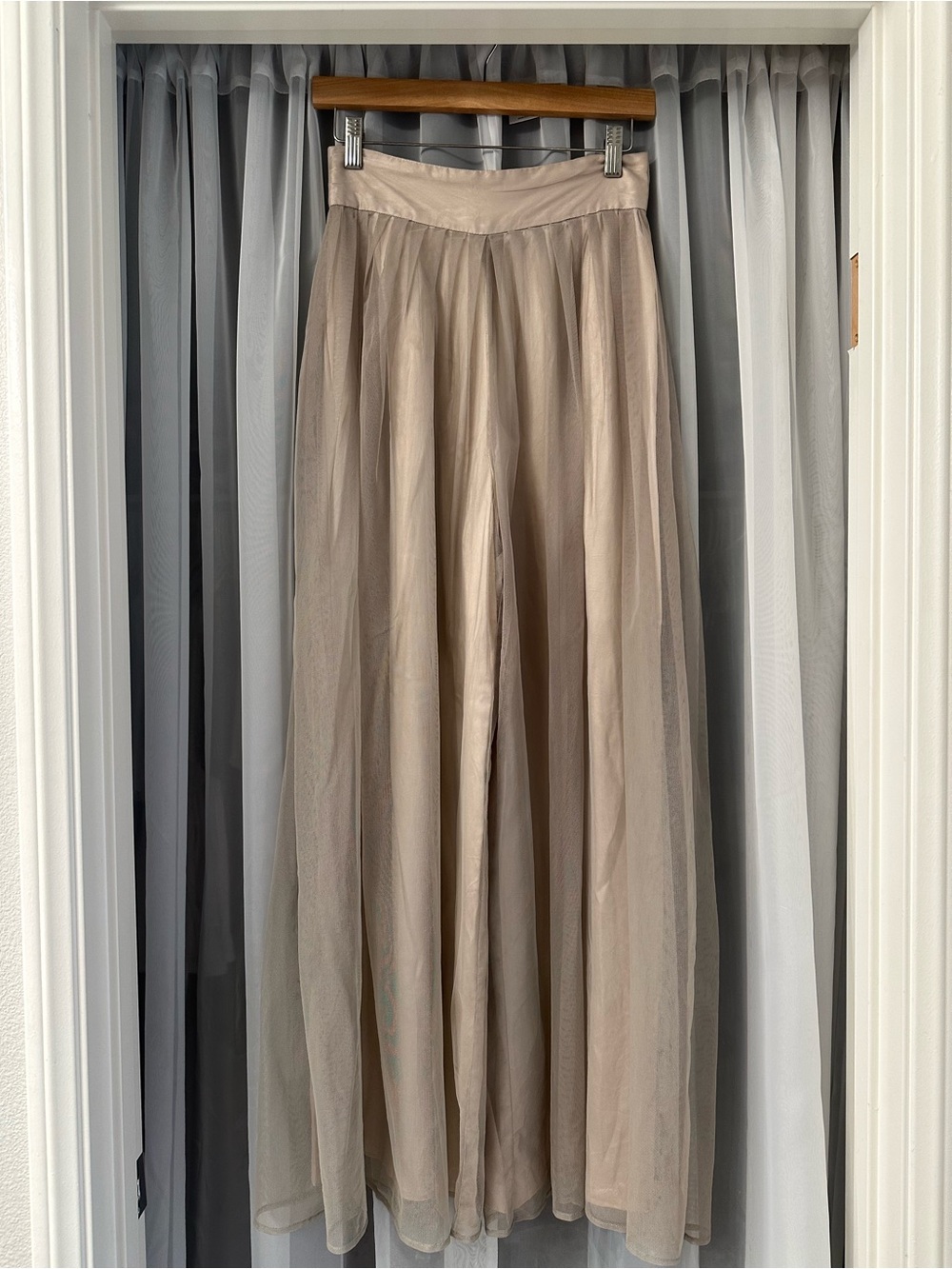 Carmen Marc Valvo Wide-Leg Silk palazzo pants